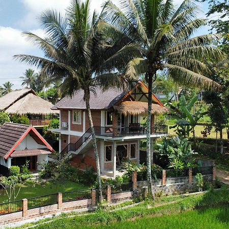 Novia Guest House Lombok-Тетебату Екстер'єр фото