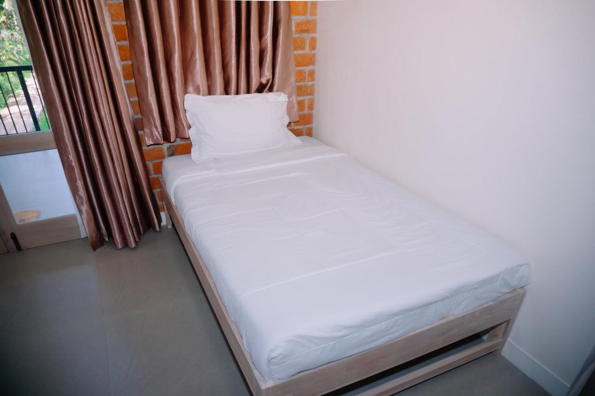 Novia Guest House Lombok-Тетебату Екстер'єр фото